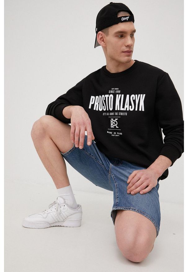 Prosto. - Prosto bluza KNOCKOUT męska kolor czarny z nadrukiem. Okazja: na co dzień. Kolor: czarny. Wzór: nadruk. Styl: casual