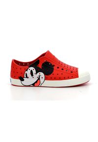 Native Shoes - Buty miejskie dziecięce NATIVE JEFFERSON PRINT JUNIOR DISNEY. Kolor: czerwony. Wzór: motyw z bajki, nadruk. Sport: turystyka piesza