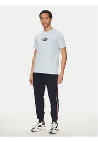 TOMMY HILFIGER - Tommy Hilfiger T-Shirt Flag Box MW0MW38636 Błękitny Regular Fit. Kolor: niebieski. Materiał: bawełna