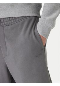 Hugo - HUGO Szorty sportowe Dayono 50530696 Szary Relaxed Fit. Kolor: szary. Materiał: bawełna. Styl: sportowy #4
