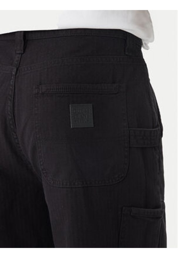 Guess Jeans Jeansy M6RA0K WJ871 Czarny Straight Fit. Kolor: czarny