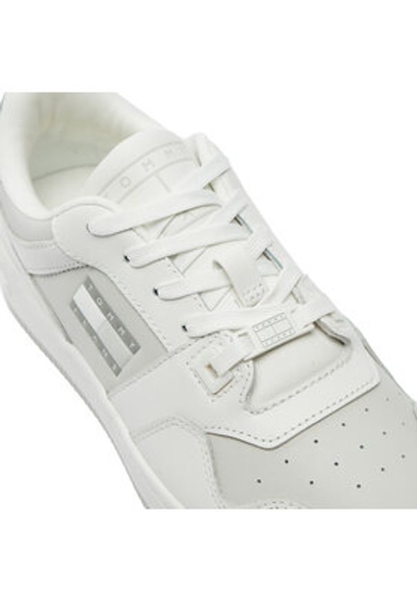 Tommy Jeans Sneakersy Tjw Retro Basket Tonal Logo EN0EN02571 Szary. Kolor: szary. Materiał: skóra