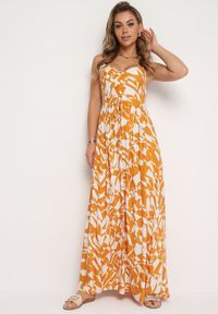 Born2be - Żółta Taliowana Sukienka z Wiskozy na Ramiączkach Xenelsea. Typ kołnierza: dekolt w kształcie V. Kolor: żółty. Materiał: wiskoza. Długość rękawa: na ramiączkach. Typ sukienki: dopasowane. Styl: klasyczny, elegancki #6