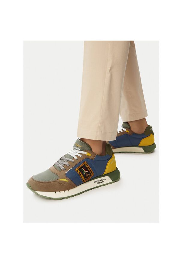 Sneakersy Aeronautica Militare. Wzór: kolorowy