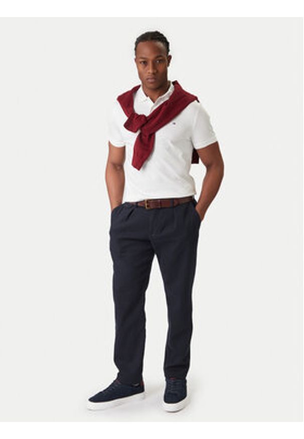 TOMMY HILFIGER - Tommy Hilfiger Polo Essential MW0MW35585 Biały Regular Fit. Typ kołnierza: polo. Kolor: biały. Materiał: bawełna