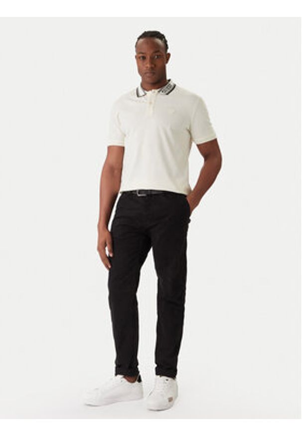 Guess Polo M6RP60 K7O64 Écru Regular Fit. Typ kołnierza: polo. Materiał: bawełna