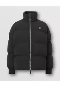 Burberry - BURBERRY - Pikowana kurtka z monogramem. Kolor: czarny. Materiał: puch, nylon. Wzór: aplikacja