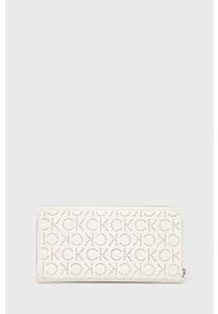 Calvin Klein portfel damski kolor biały. Kolor: biały