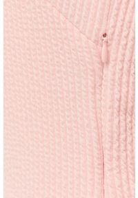 Guess sukienka kolor pomarańczowy mini dopasowana. Kolor: pomarańczowy. Materiał: dzianina. Typ sukienki: dopasowane. Długość: mini #2