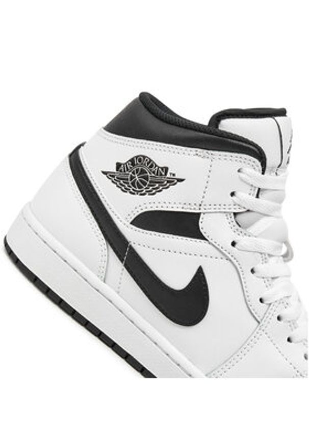 Nike Sneakersy Air Jordan 1 Mid DQ8426 132 Biały. Kolor: biały. Materiał: skóra. Model: Nike Air Jordan