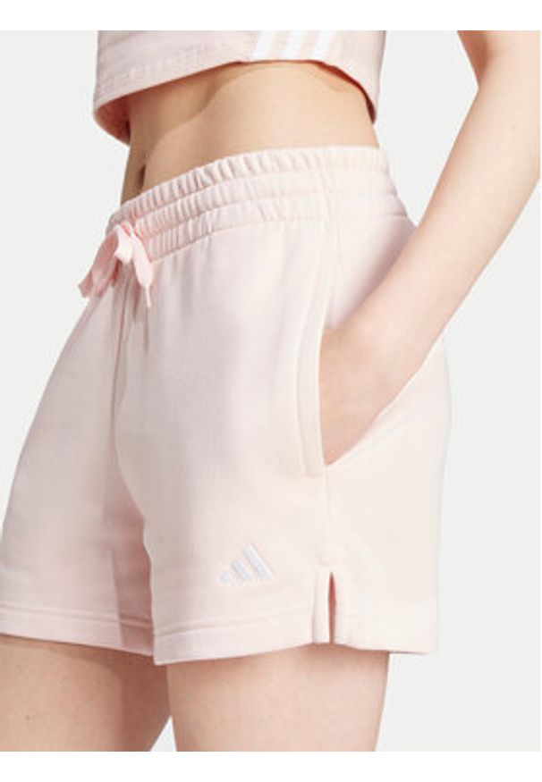 Adidas - adidas Szorty sportowe Essentials Small Logo JH3683 Różowy Loose Fit. Kolor: różowy. Materiał: syntetyk, bawełna