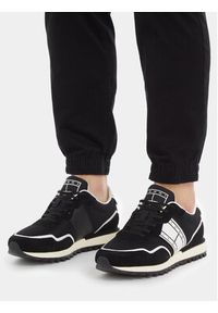 Tommy Jeans Sneakersy Tjm Runner Mix Material EM0EM01266 Czarny. Kolor: czarny. Materiał: zamsz, skóra #2