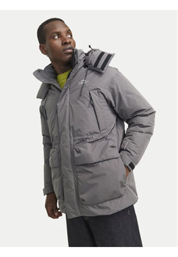 Jack & Jones Kurtka zimowa Kani 12260454 Szary Regular Fit. Kolor: szary. Materiał: syntetyk. Sezon: zima