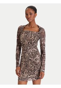 Guess Sukienka koktajlowa W5BK65 KCZC2 Beżowy Slim Fit. Kolor: beżowy. Materiał: syntetyk. Styl: wizytowy