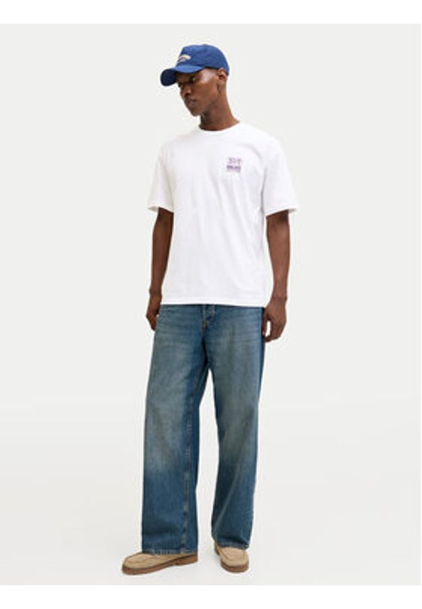 Jack & Jones T-Shirt Raver 12301189 Biały Relaxed Fit. Kolor: biały. Materiał: bawełna