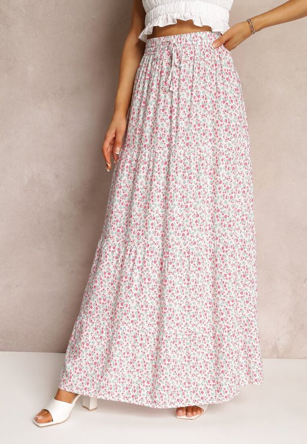 Renee - Biała Spódnica Maxi Bawełniana w Kwiatowy Wzór Rayegan. Kolor: biały. Materiał: bawełna. Wzór: kwiaty. Sezon: lato