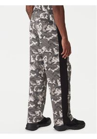 Guess Spodnie dresowe Z6RB02 K9YI1 Szary Regular Fit. Kolor: szary. Materiał: bawełna #4
