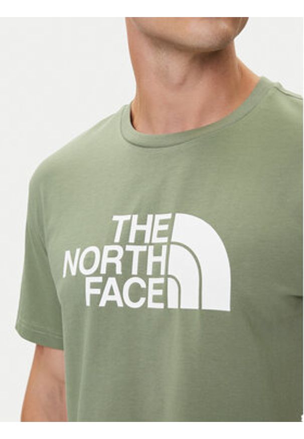 The North Face T-Shirt Easy NF0A8A6C Zielony Regular Fit. Kolor: zielony. Materiał: bawełna