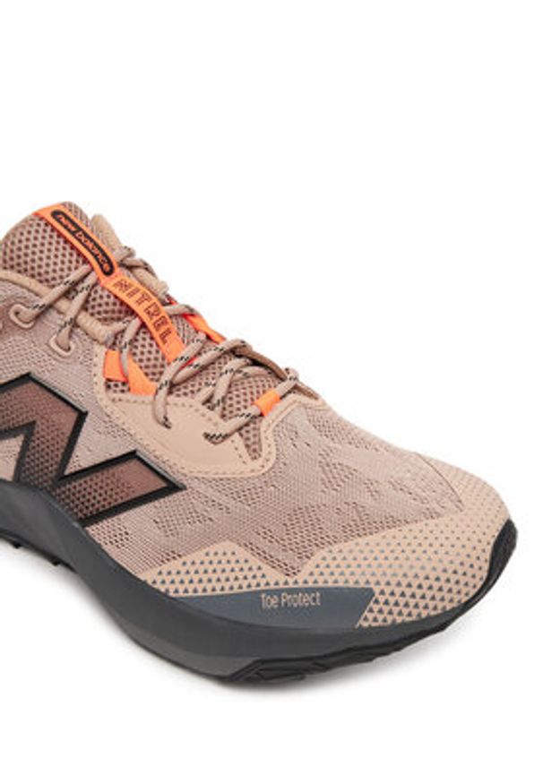 New Balance Buty do biegania Nitrel MTNTRCT6 Brązowy. Kolor: brązowy. Materiał: materiał