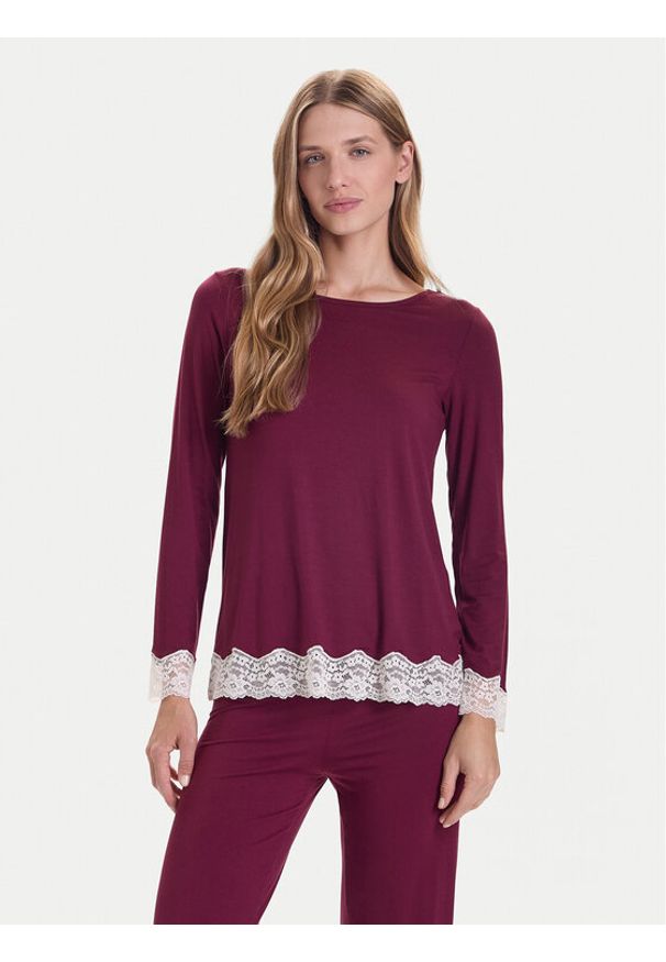 United Colors of Benetton - United Colors Of Benetton Koszulka piżamowa 3Z123M07X Bordowy Regular Fit. Kolor: czerwony. Materiał: wiskoza