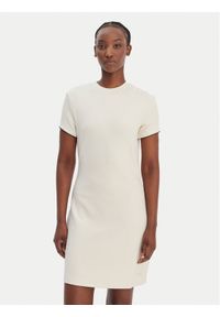 Guess Sukienka codzienna V6GK07 K3002 Écru Regular Fit. Okazja: na co dzień. Materiał: syntetyk. Typ sukienki: proste. Styl: casual #1