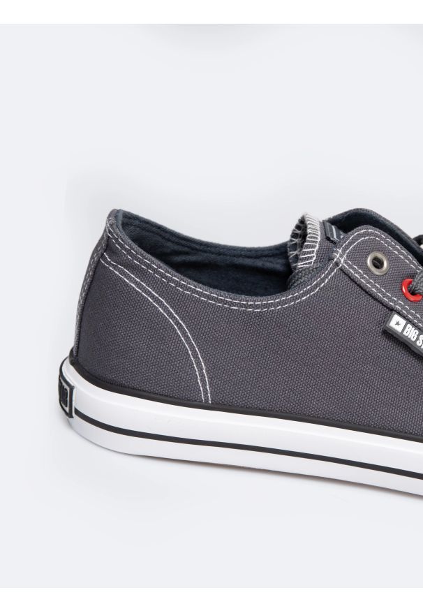 Big-Star - Trampki męskie niskie ciemnoszare RR174307 903. Okazja: na co dzień. Wysokość cholewki: przed kostkę. Kolor: szary. Materiał: materiał. Szerokość cholewki: normalna. Styl: casual, sportowy, klasyczny