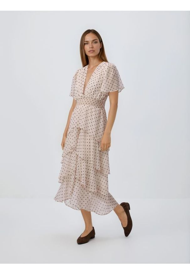 Reserved - Sukienka w groszki - złamana biel. Materiał: tkanina. Wzór: grochy. Styl: klasyczny