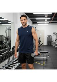 Letni Bezrękawnik Męski (Tank Top) - Pako Jeans - Granatowy. Okazja: na co dzień, na plażę. Kolor: niebieski. Materiał: bawełna. Długość rękawa: bez rękawów. Sezon: lato. Styl: casual #5