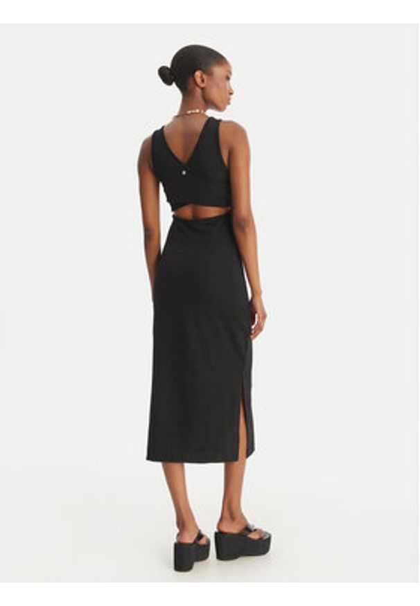Roxy Sukienka codzienna Good Keepsake ERJKD03442 Czarny Regular Fit. Okazja: na co dzień. Kolor: czarny. Materiał: syntetyk. Typ sukienki: proste. Styl: casual