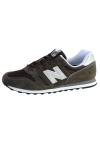 Buty do chodzenia New Balance 373. Zapięcie: sznurówki. Kolor: wielokolorowy, szary, zielony. Materiał: materiał, tkanina, syntetyk. Szerokość cholewki: normalna. Model: New Balance 373. Sport: turystyka piesza