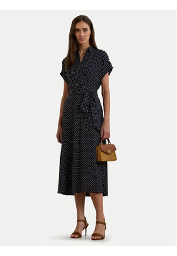 Lauren Ralph Lauren - LAUREN RALPH LAUREN Sukienka koszulowa 250957093001 Granatowy Regular Fit. Kolor: niebieski. Materiał: syntetyk. Typ sukienki: koszulowe