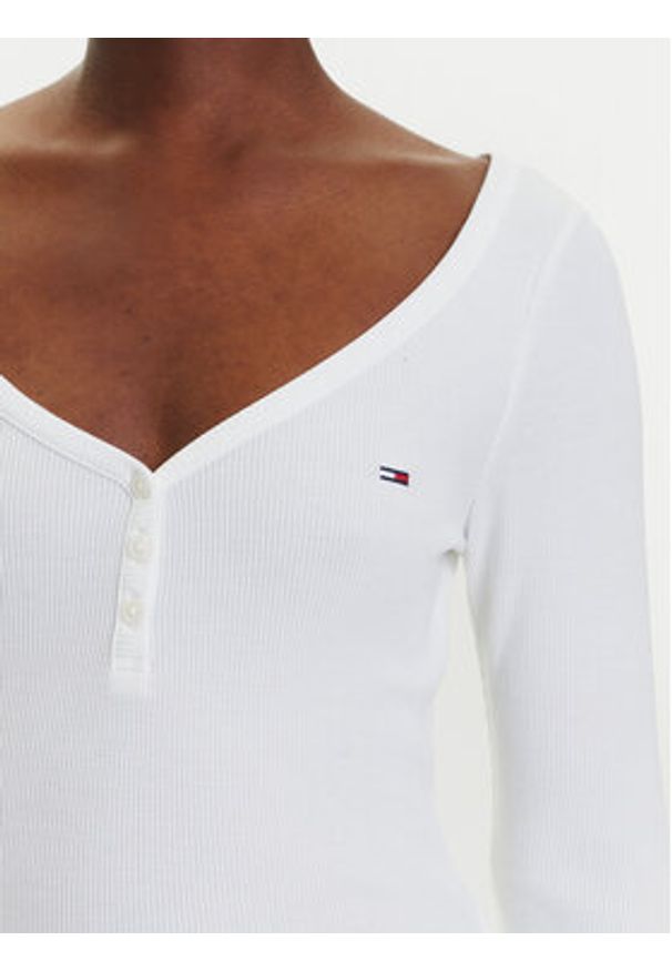 Tommy Jeans Bluzka Henley DW0DW20903 Biały Slim Fit. Typ kołnierza: typu henley. Kolor: biały. Materiał: bawełna