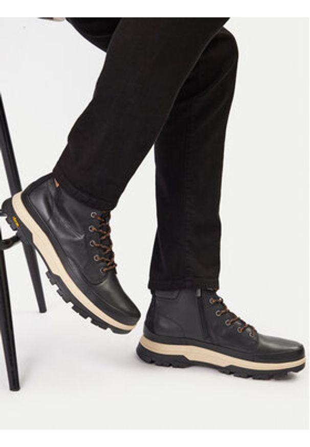 Pikolinos Trapery U0G-8041 Czarny. Kolor: czarny. Materiał: skóra