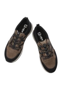 Brązowe Półbuty Rieker Modne Obuwie Męskie. Okazja: na spacer, na co dzień. Kolor: brązowy. Materiał: materiał. Styl: casual, sportowy #3