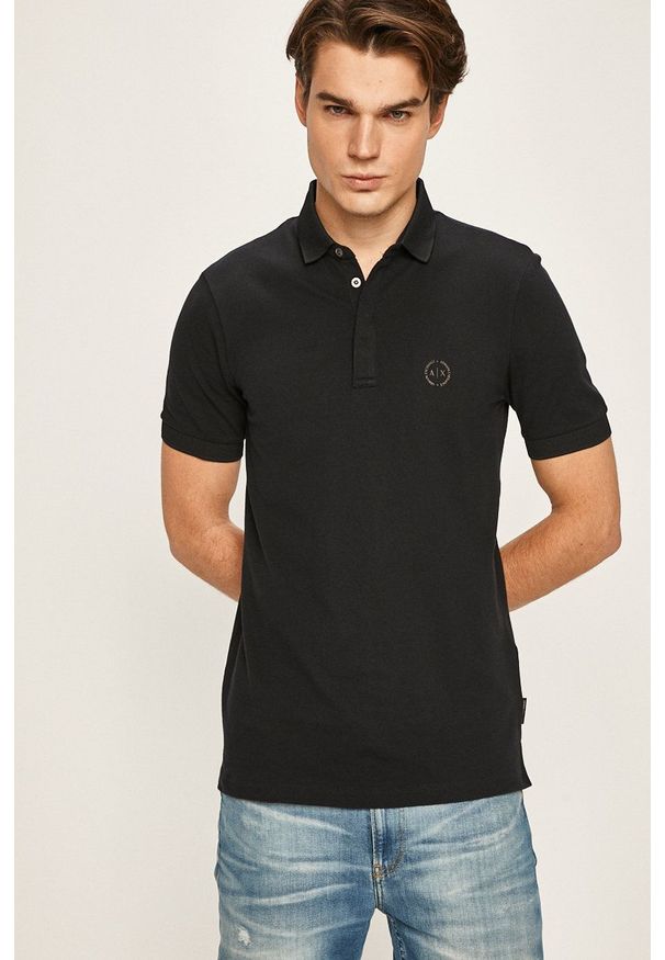 Armani Exchange - Polo. Okazja: na co dzień. Typ kołnierza: polo. Kolor: niebieski. Materiał: dzianina. Długość: krótkie. Wzór: gładki. Styl: casual