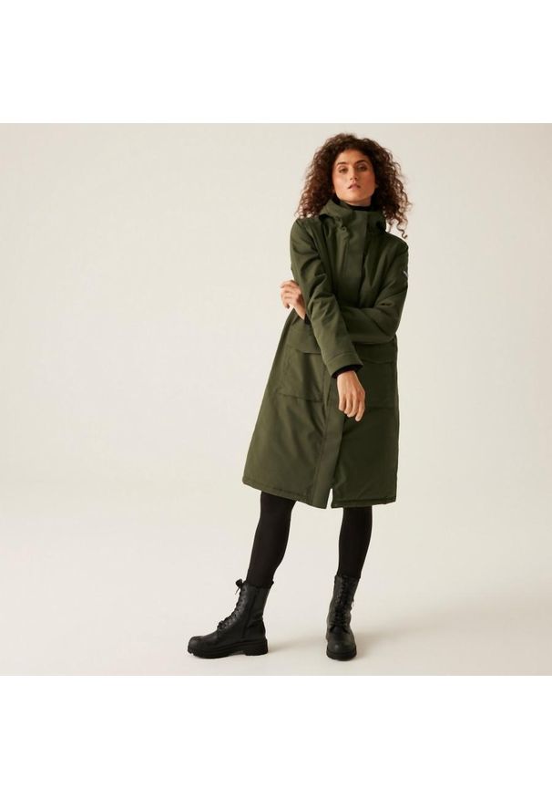 Kurtka przeciwdeszczowa z kapturem damska Regatta Yarli. Typ kołnierza: kaptur. Kolor: wielokolorowy, brązowy, zielony. Sezon: zima. Sport: turystyka piesza