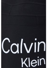 Calvin Klein Jeans body J20J219130.9BYY damskie kolor czarny. Kolor: czarny. Długość: krótkie. Wzór: nadruk #5