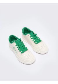 Big-Star - Sneakersy męskie kremowe z zielonymi wstawkami NN174119 801. Okazja: na co dzień. Zapięcie: sznurówki. Kolor: beżowy. Materiał: materiał #5