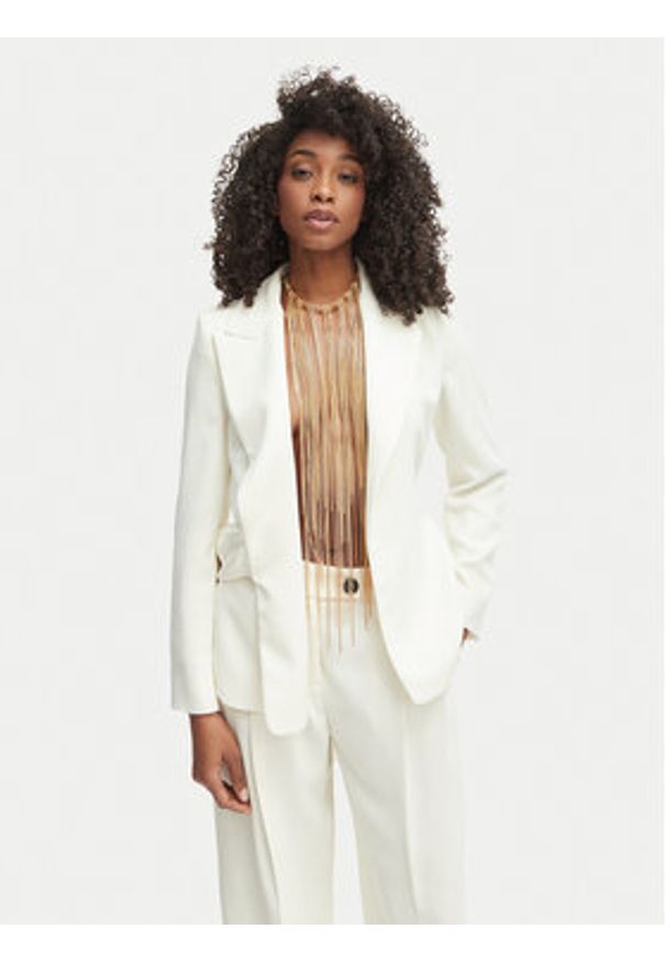 Patrizia Pepe Naszyjnik 8J1397/M001-Z001 Złoty. Materiał: metalowe. Kolor: złoty