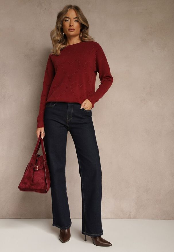 Renee - Bordowy Sweter z Tłoczonymi Sercami Unareia. Okazja: na co dzień. Kolor: czerwony. Materiał: jeans. Sezon: jesień. Styl: casual