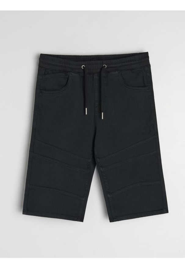Sinsay - Szorty jeansowe jogger - czarny. Kolor: czarny. Materiał: jeans