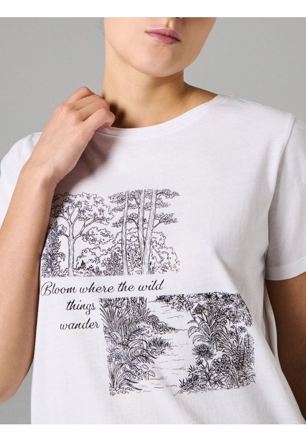 Sinsay - Bawełniana koszulka z napisem - biały. Kolor: biały. Materiał: bawełna. Wzór: napisy