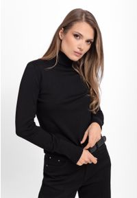 Volcano - Gładki golf S-JULI. Typ kołnierza: golf. Kolekcja: plus size. Kolor: czarny. Materiał: materiał, prążkowany, dzianina. Wzór: gładki. Styl: elegancki