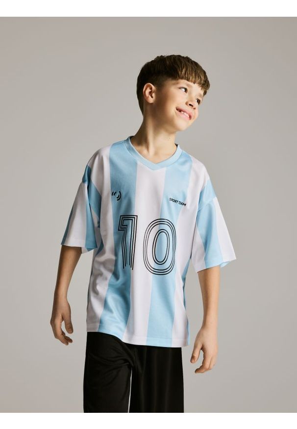 Reserved - Sportowy komplet z nadrukiem - jasnoniebieski. Kolor: niebieski. Materiał: dzianina. Wzór: nadruk. Styl: sportowy