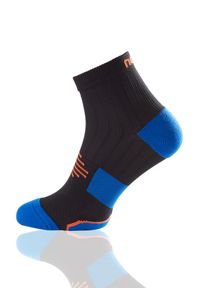 NESSI SPORTSWEAR - Bezszwowe skarpety do biegania MARATON Nessi Sportswear. Kolor: czarny. Sport: bieganie