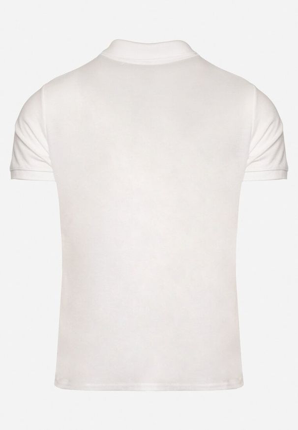 Born2be - Biały T-shirt Polo z Bawełną Fodelira. Okazja: na co dzień. Typ kołnierza: polo. Kolor: biały. Materiał: bawełna. Styl: elegancki, klasyczny, casual