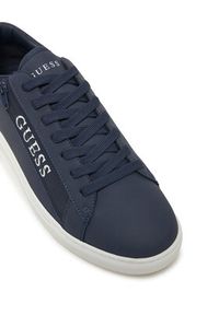 Guess Sneakersy FMJTIK ELE12 Niebieski. Kolor: niebieski. Materiał: skóra