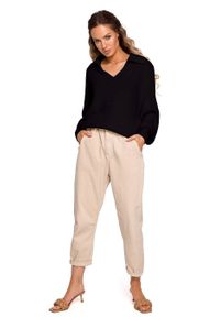 MOE - Luźny sweter z dekoltem V i kołnierzykiem czarny. Kolor: czarny. Materiał: jeans. Styl: elegancki #3