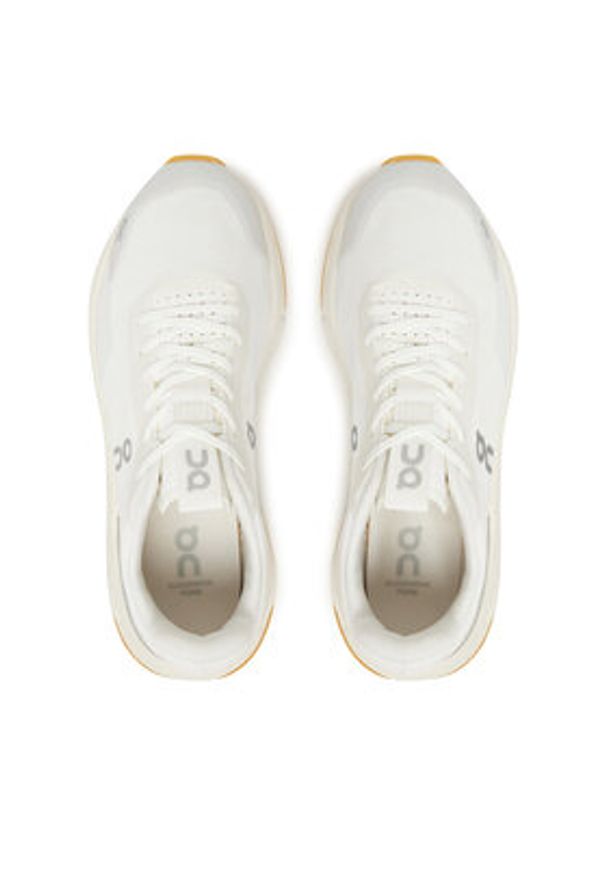 On Sneakersy Cloudnova Form 2 3WE30170924 Biały. Kolor: biały. Materiał: materiał