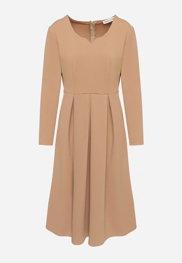 Born2be - Beżowa Rozkloszowana Sukienka Wieczorowa ze Szpiczastym Dekoltem Temithiel. Okazja: na co dzień. Kolor: beżowy. Materiał: jeans. Wzór: aplikacja. Typ sukienki: proste. Styl: wizytowy